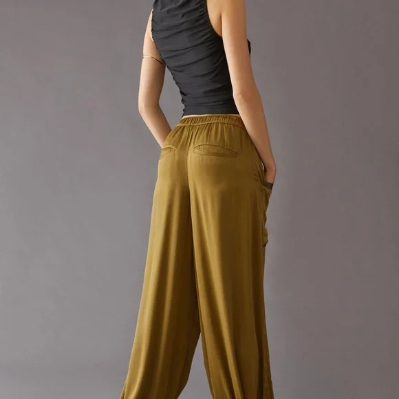 Anthropologie Silky Balloon Leg Cargo Joggers M - Picture 3 of 6